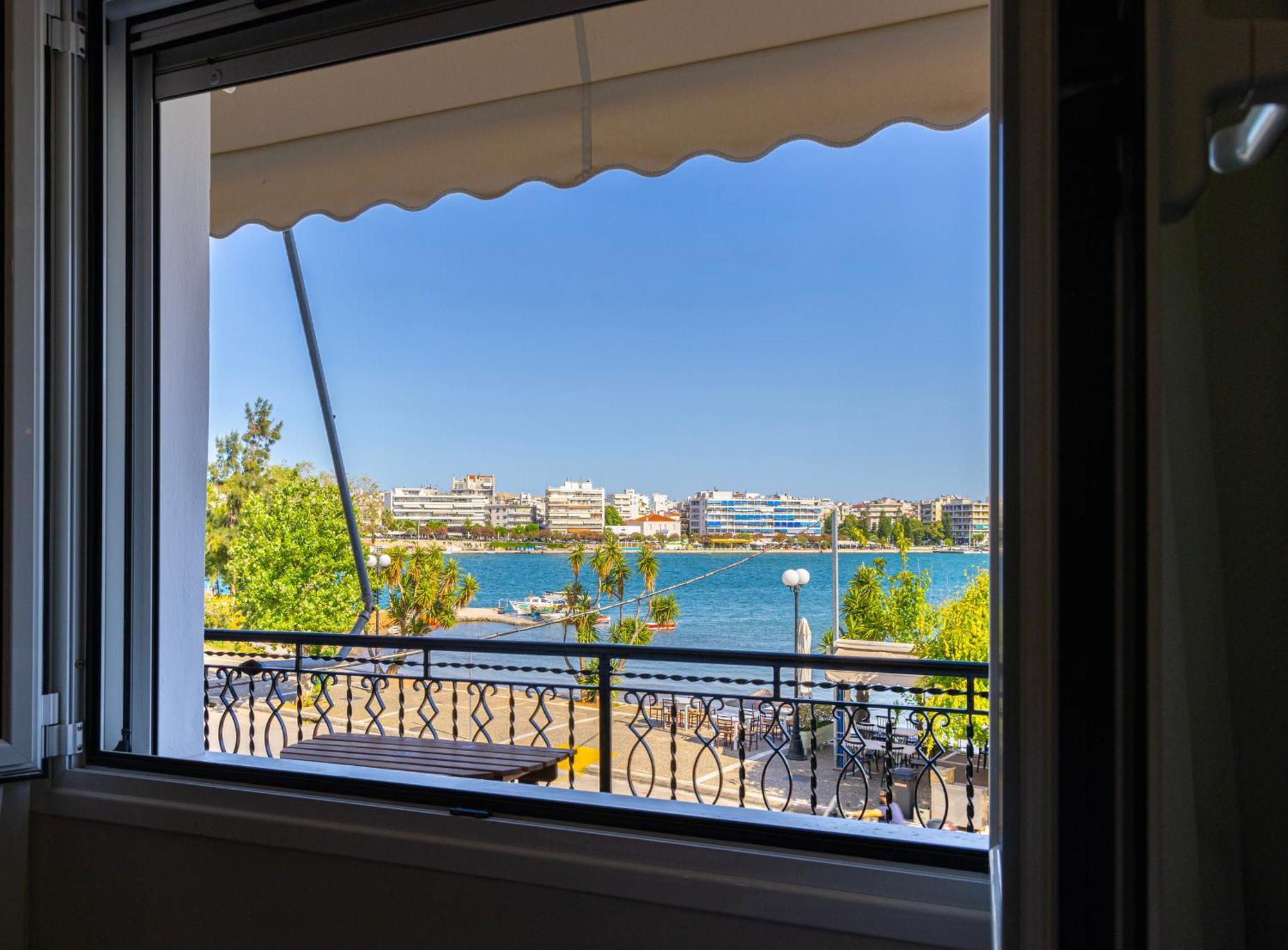 Luxury Apartment By The Sea- Euripus Strait Karababás Esterno foto