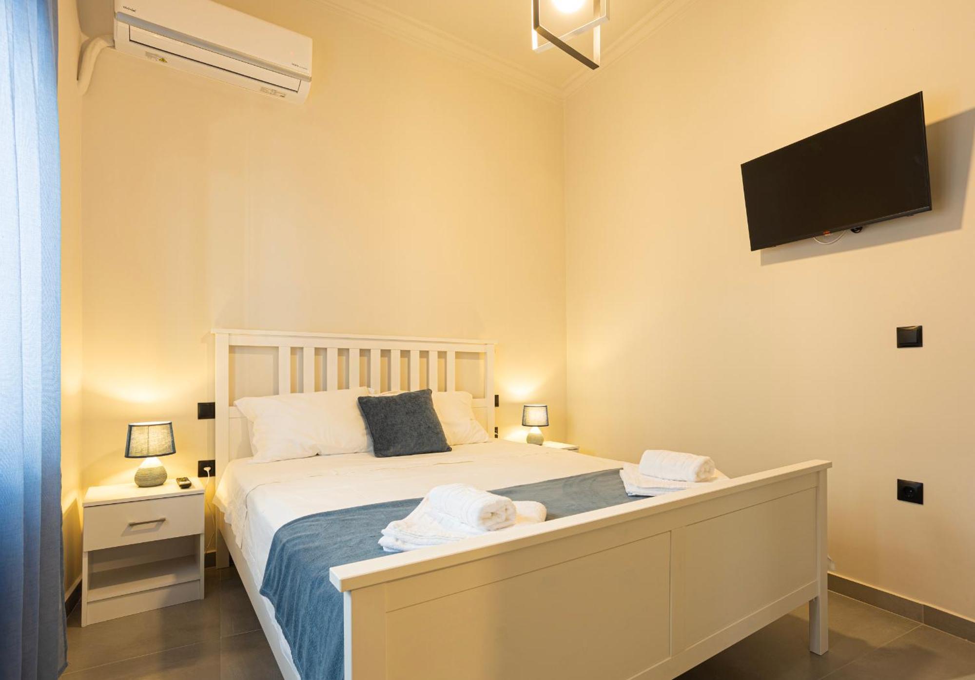 Luxury Apartment By The Sea- Euripus Strait Karababás Esterno foto